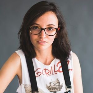 Meet your Posher, Jenna